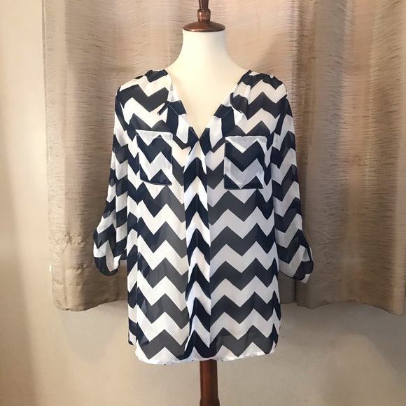Charming Charlie Navy Blue & White Chevron Blouse - Picture 2 of 5